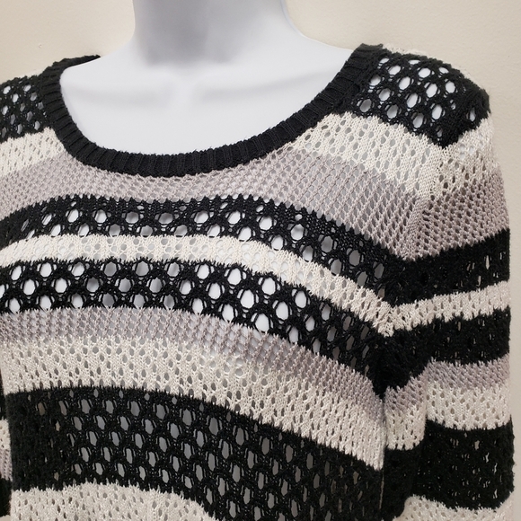 New Directions Womens Striped Sweater Top Size Medium - Picture 3 of 6